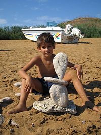 Simone Carne rock balance in Crotone, Calabria