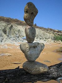 Mario Carne rock balance in Crotone, Calabria