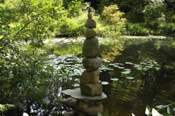 Lily pad stack